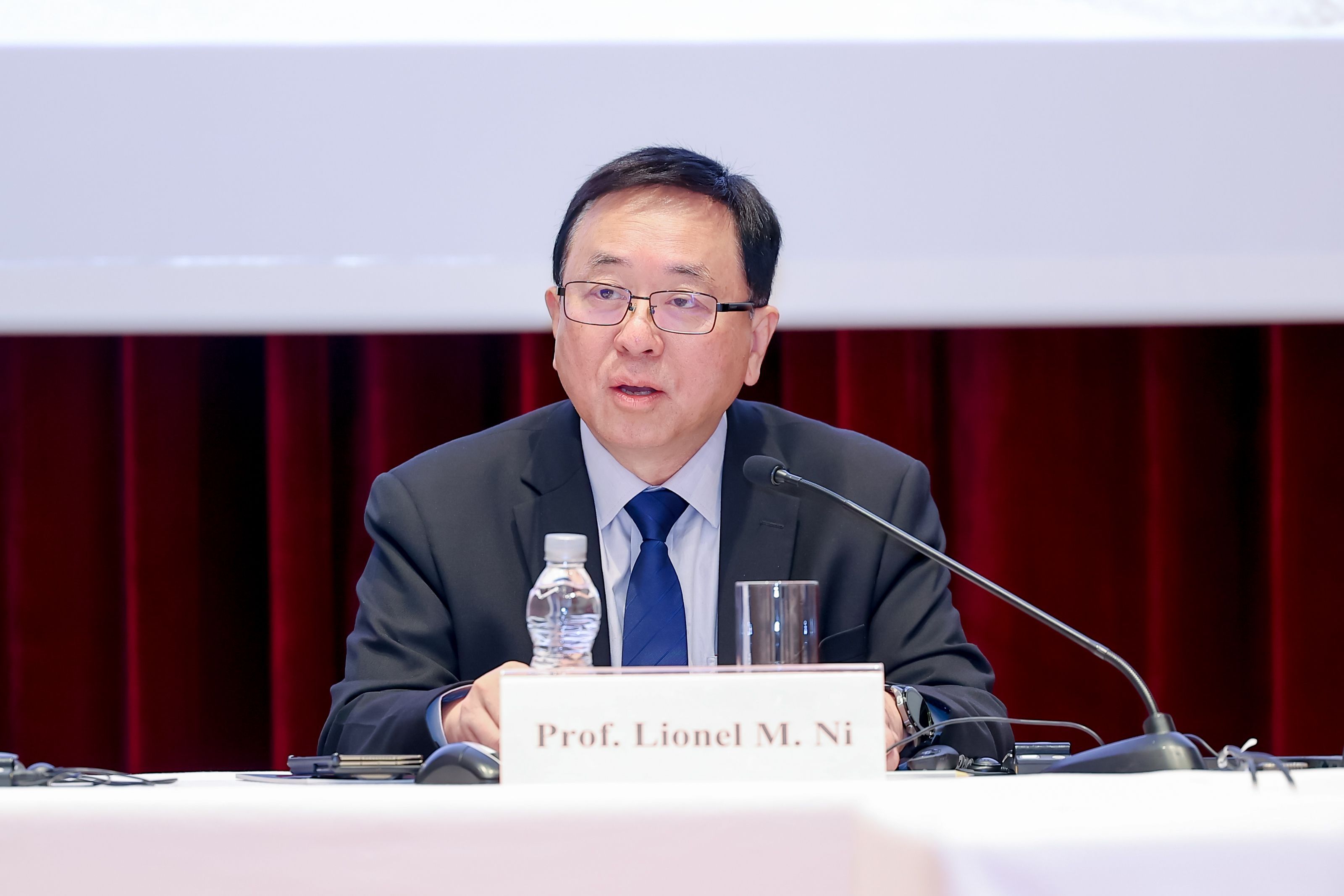 President Lionel M. Ni