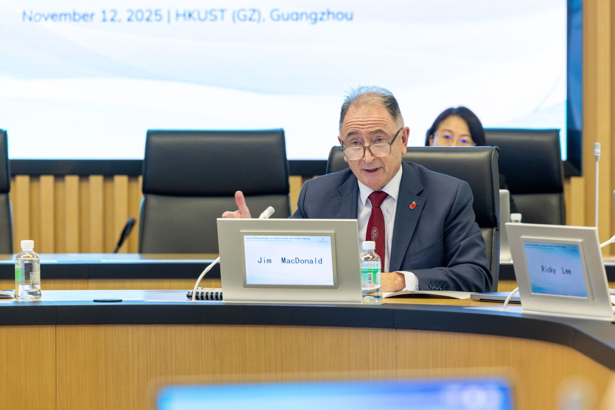 Sir Jim McDonald speaks on the roundtable.