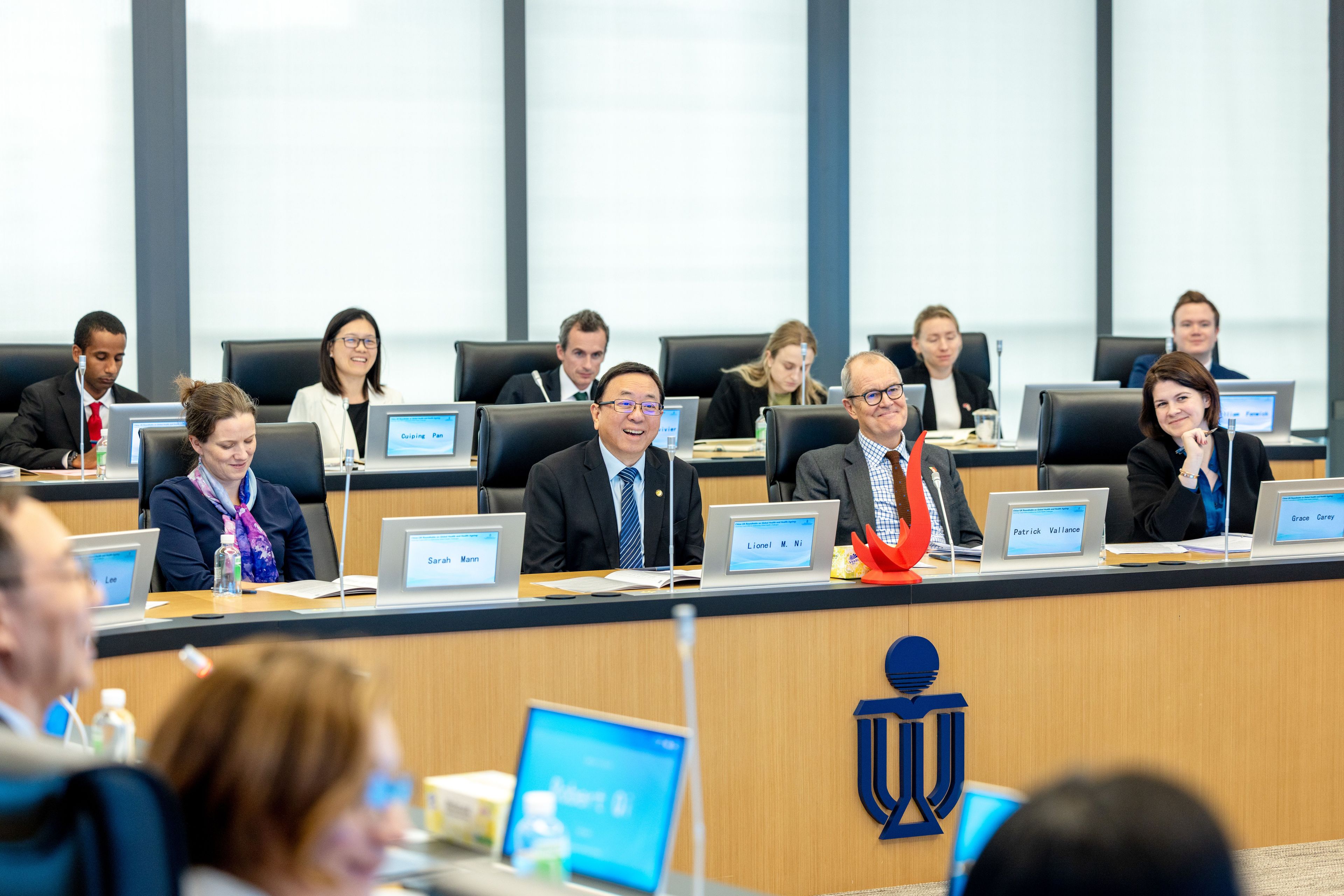 UK Minister Lord Vallance Visits HKUST(GZ) 