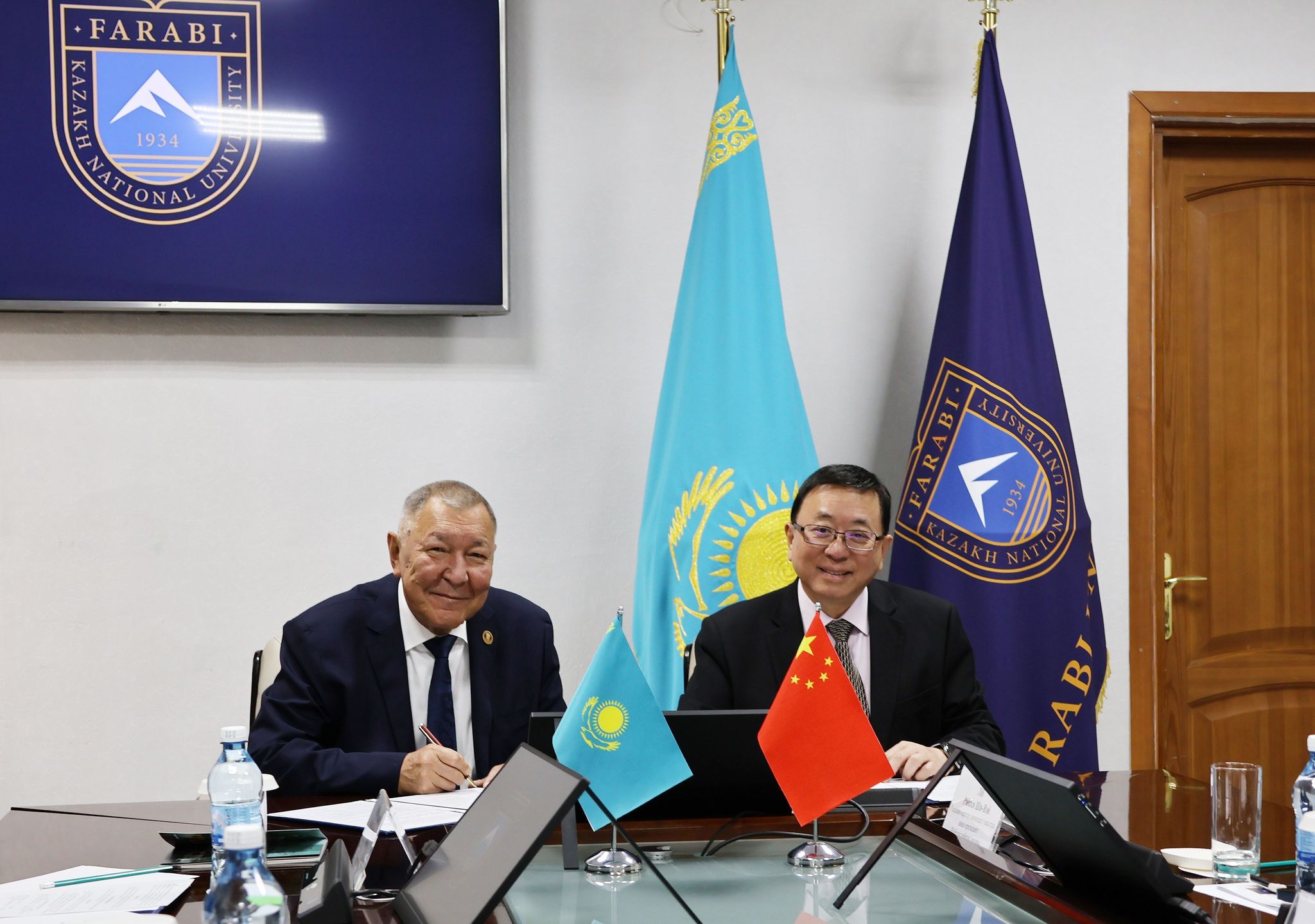 HKUST(GZ) signed MoU and Student Exchange Agreement with Al-Farabi Kazakh National University